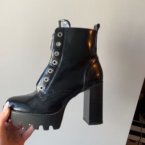 ZARA patent leather bootie